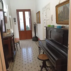 Casa Rosa Torre Ligny Trapani